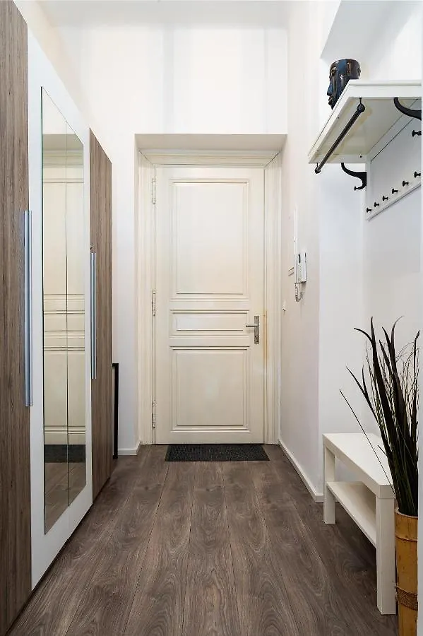 Emperors Elegance Suite Prague Apartment